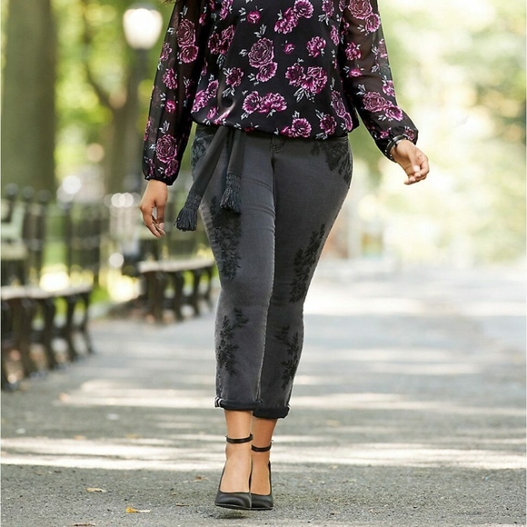 Torrid Gray Black Boyfriend Embroidered Jeans - Picture 2 of 8